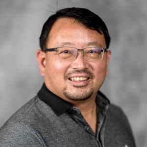 Headshot photo of Dr. Hsin-Te (Chuck) Yeh.