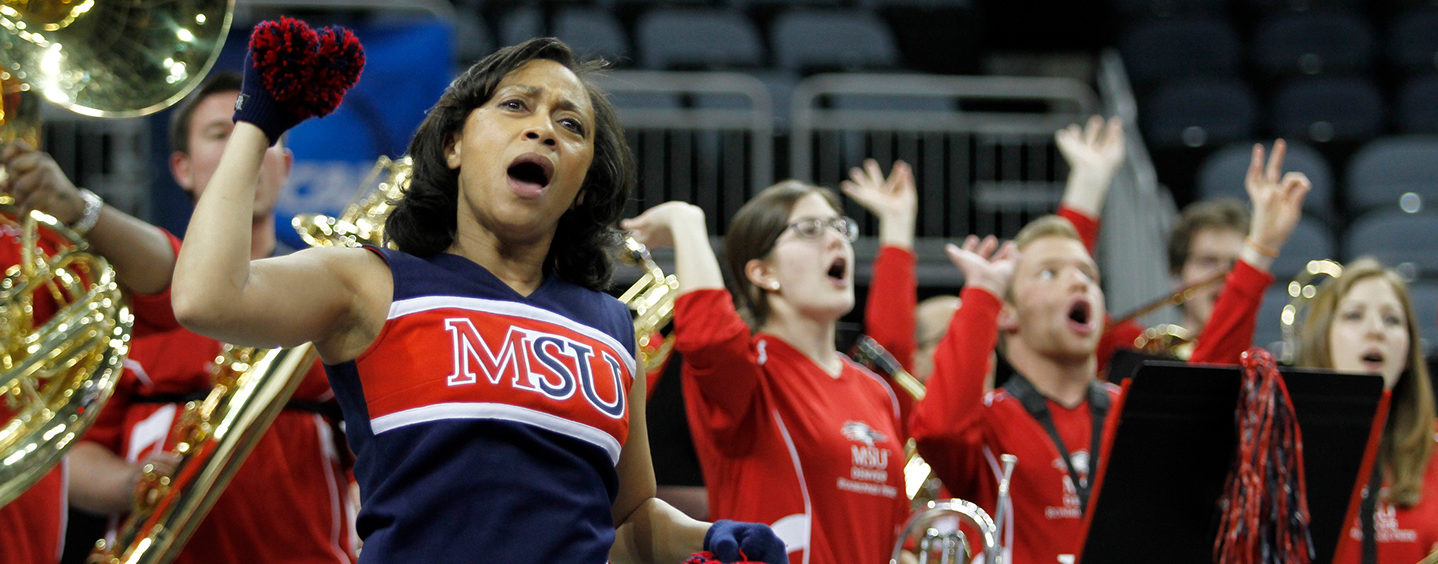 MSU Denver cheer team