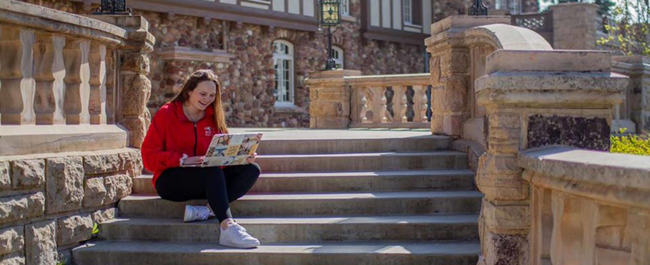 Online MSU Denver student learning outside the classroom