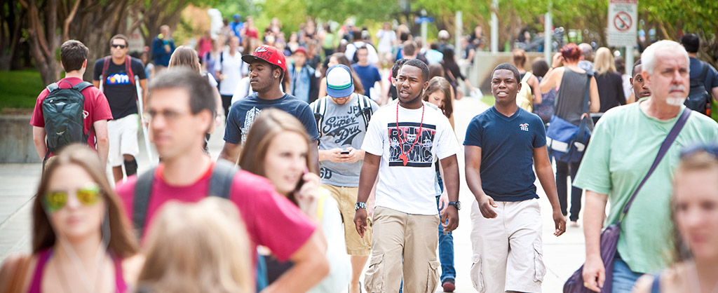 Students walking through Auraria Campus