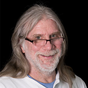 Dr. Robert Schatz