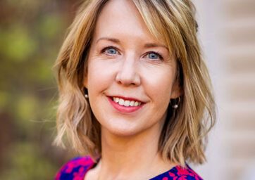 head shot photo of Amanda Campbell, MSW, LCSW