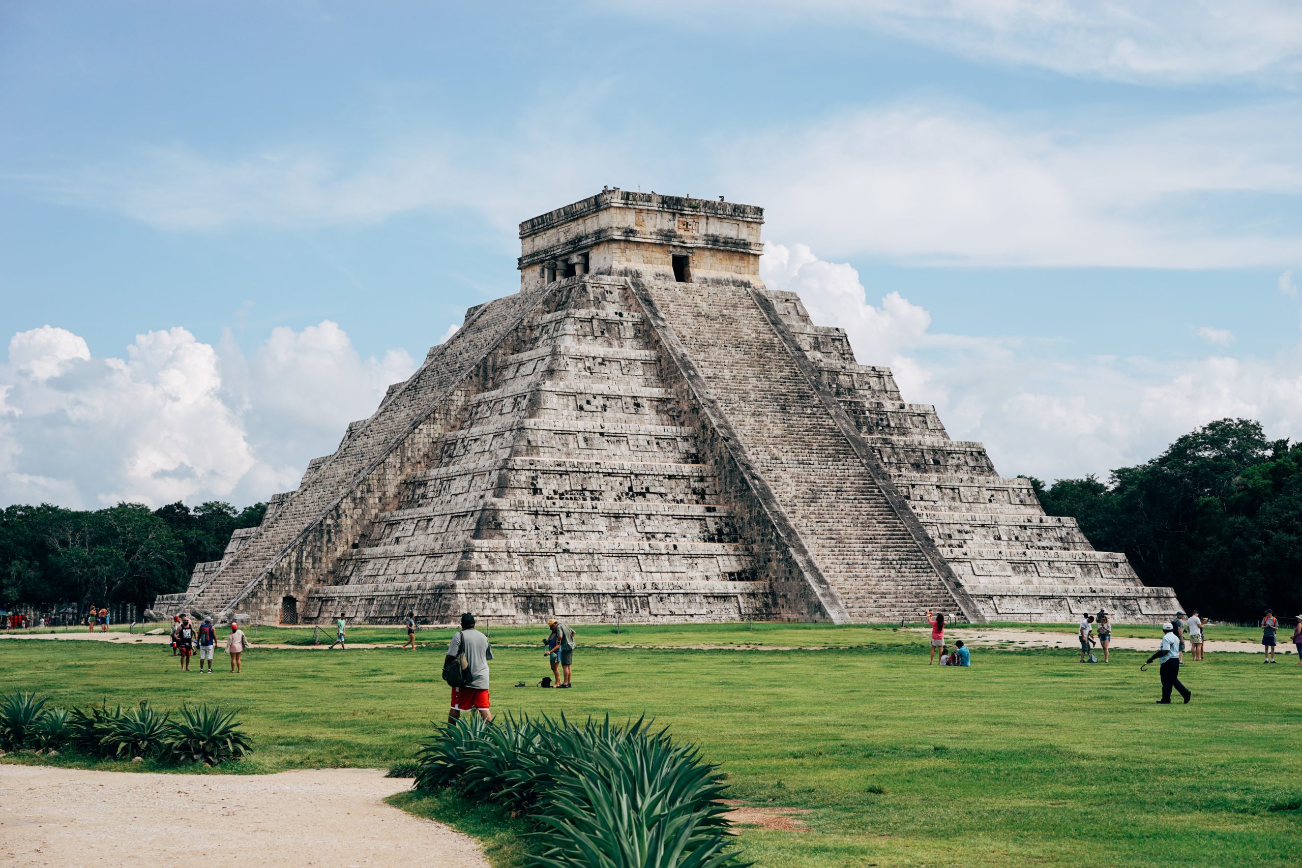 The pyramid of Chichen Itza, Mexico