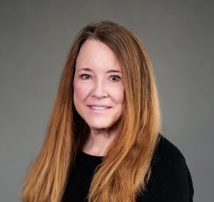 A photo of professor, Dr. Cindy Heiss.