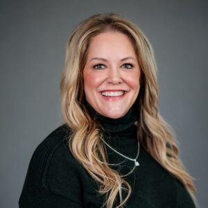A photo of professor, Dr. Jennifer Bolton.