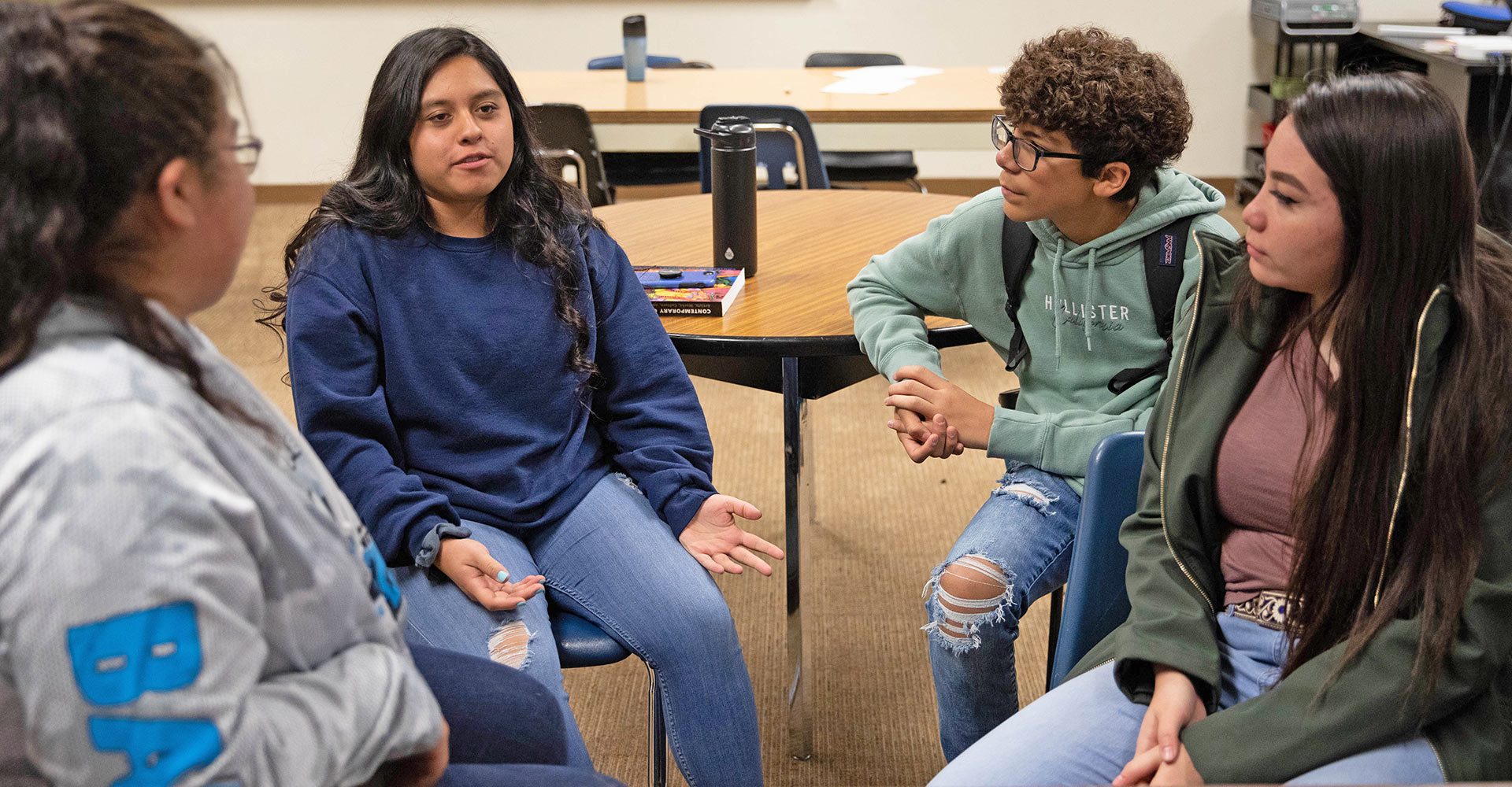 Smoky Hill Students learning about Chicana/o studies