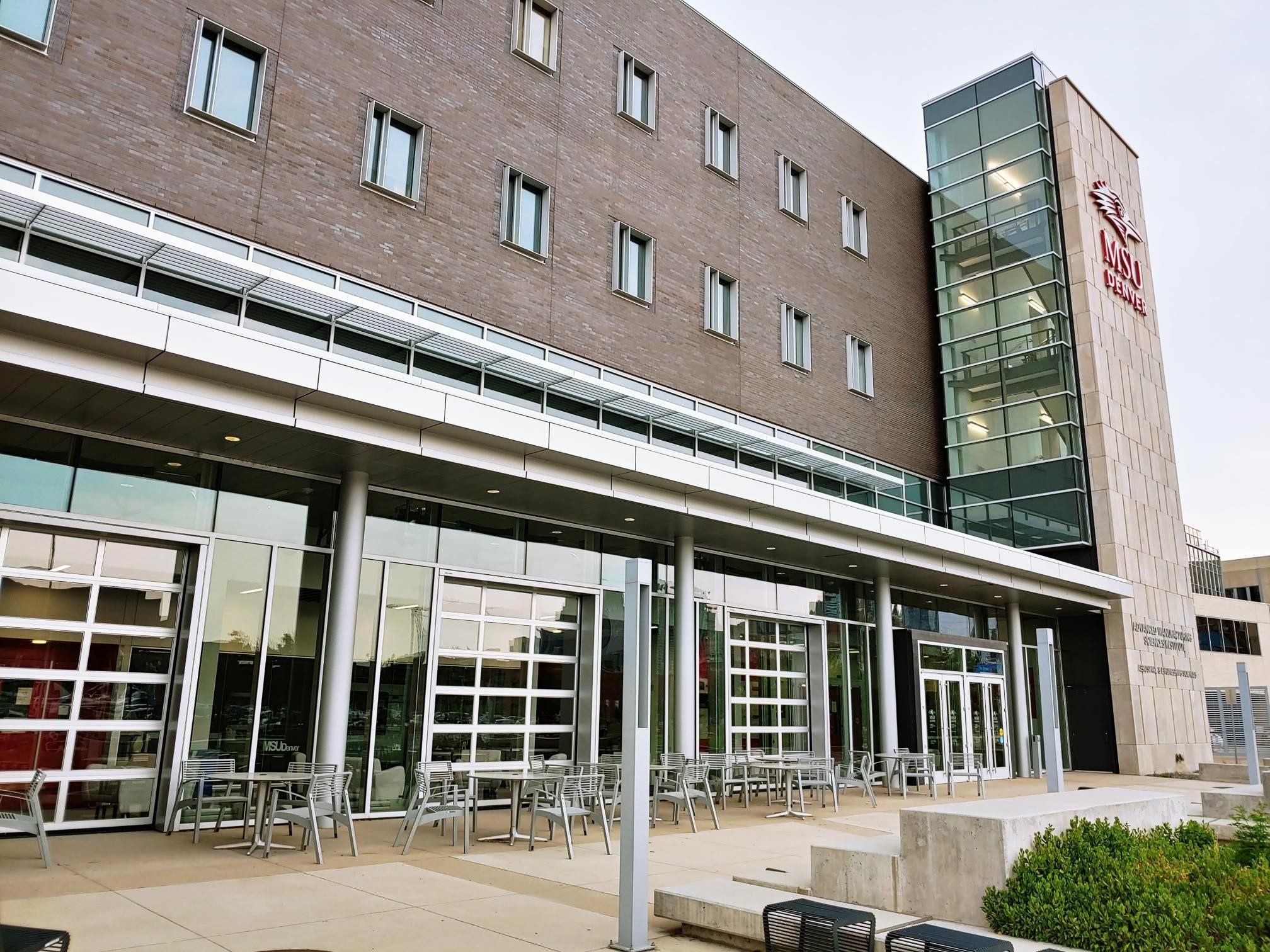 aerospace and engineering sciences building