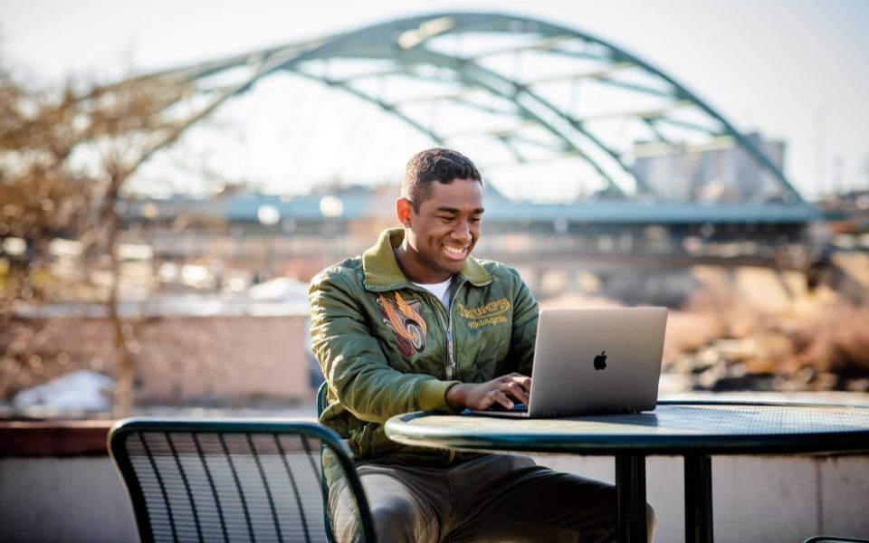 MSU Denver student studying remotely for a bachelors in accounting