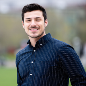 Professional photo of Andrew Ortiz-Martinez.