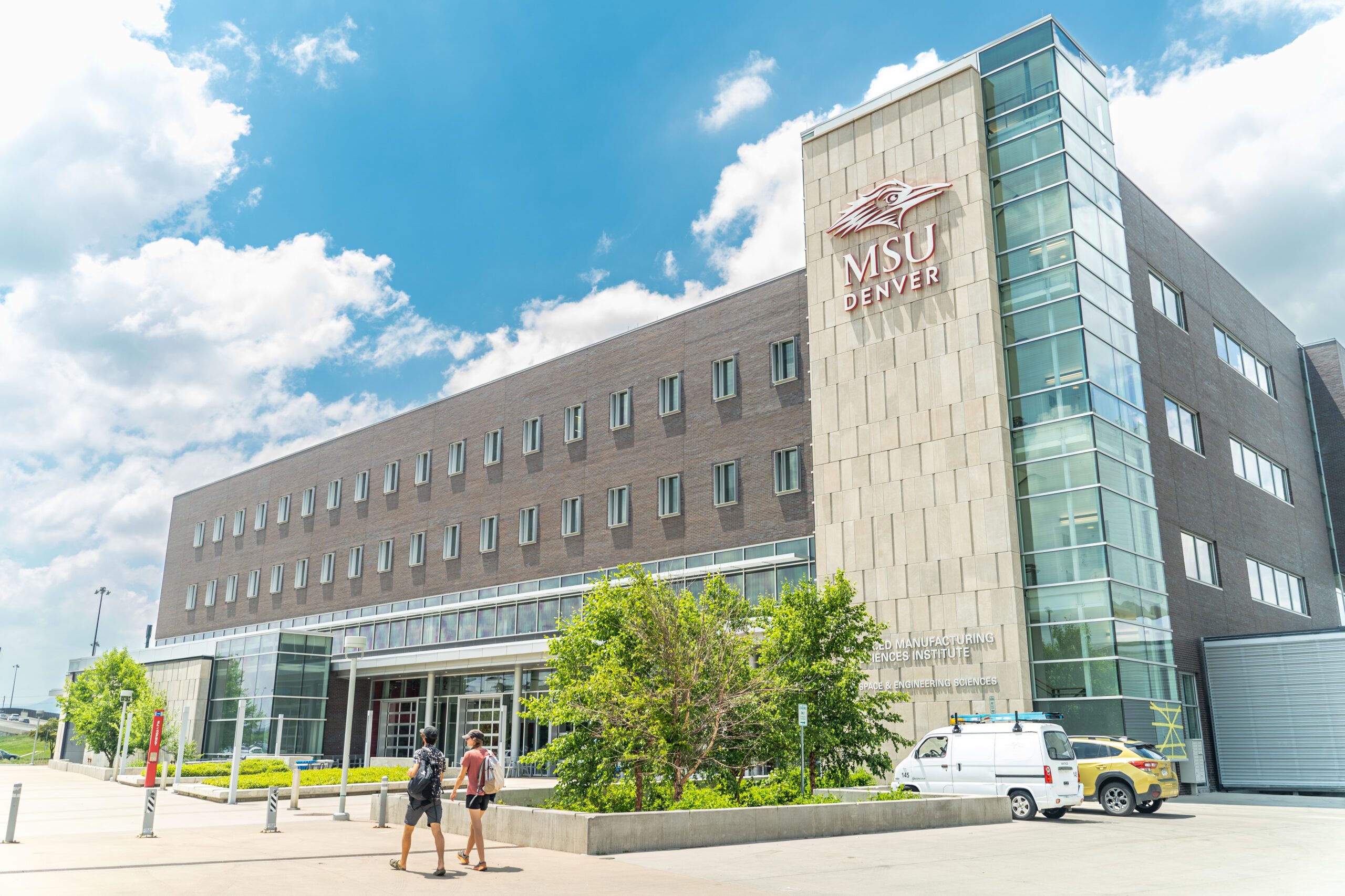 Aerospace and Engineering Sciences Building en español: Edificio de Ciencias Aeroespaciales y de la Ingeniería