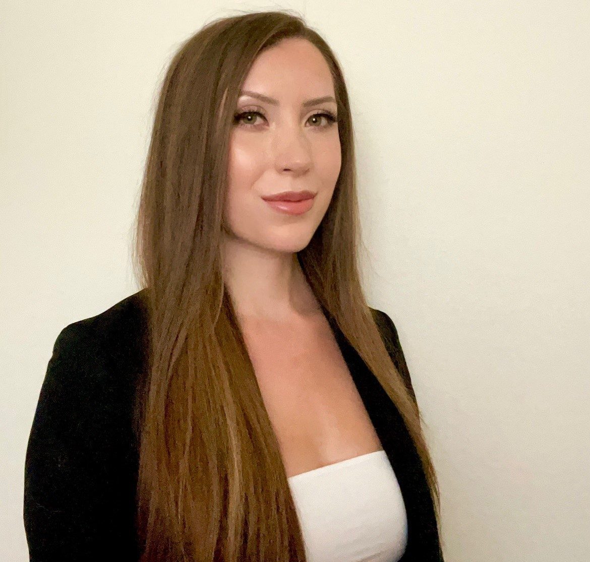 Headshot - Dana Mathisen (accounting alum)
