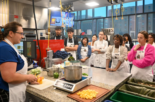 Dietetic Intern leading a cooking workshop