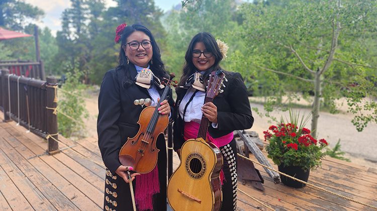 Mari and Priscilla pic