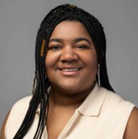 Elise Edwards Headshot