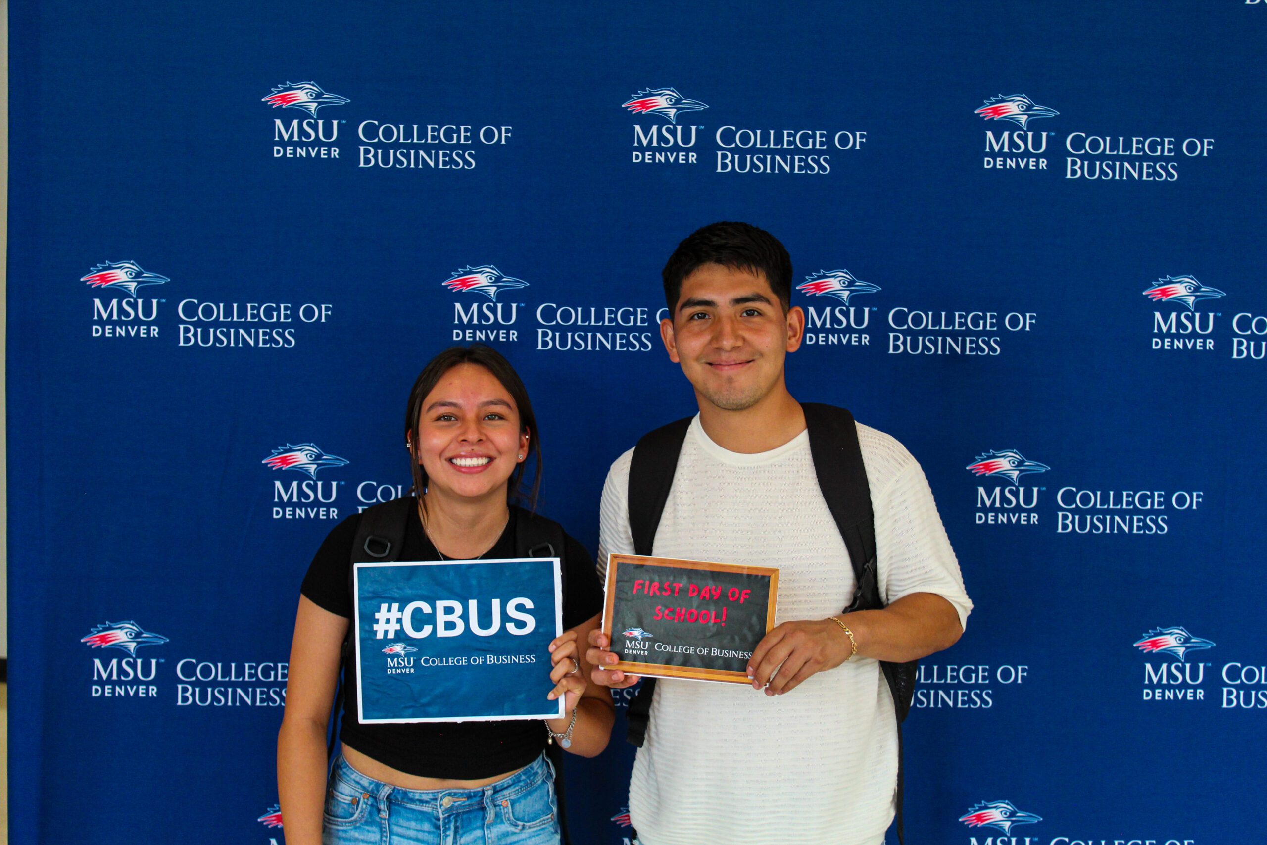 First day of School Picture of Students in the College of Business at MSU Denver
