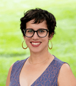 Headshot of Karina Benabe