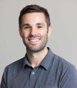 Headshot of Lincoln Davie