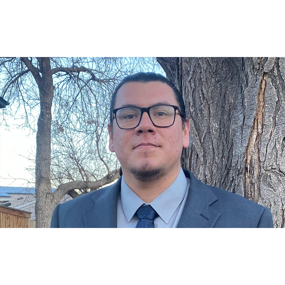 Esteban Perez Headshot