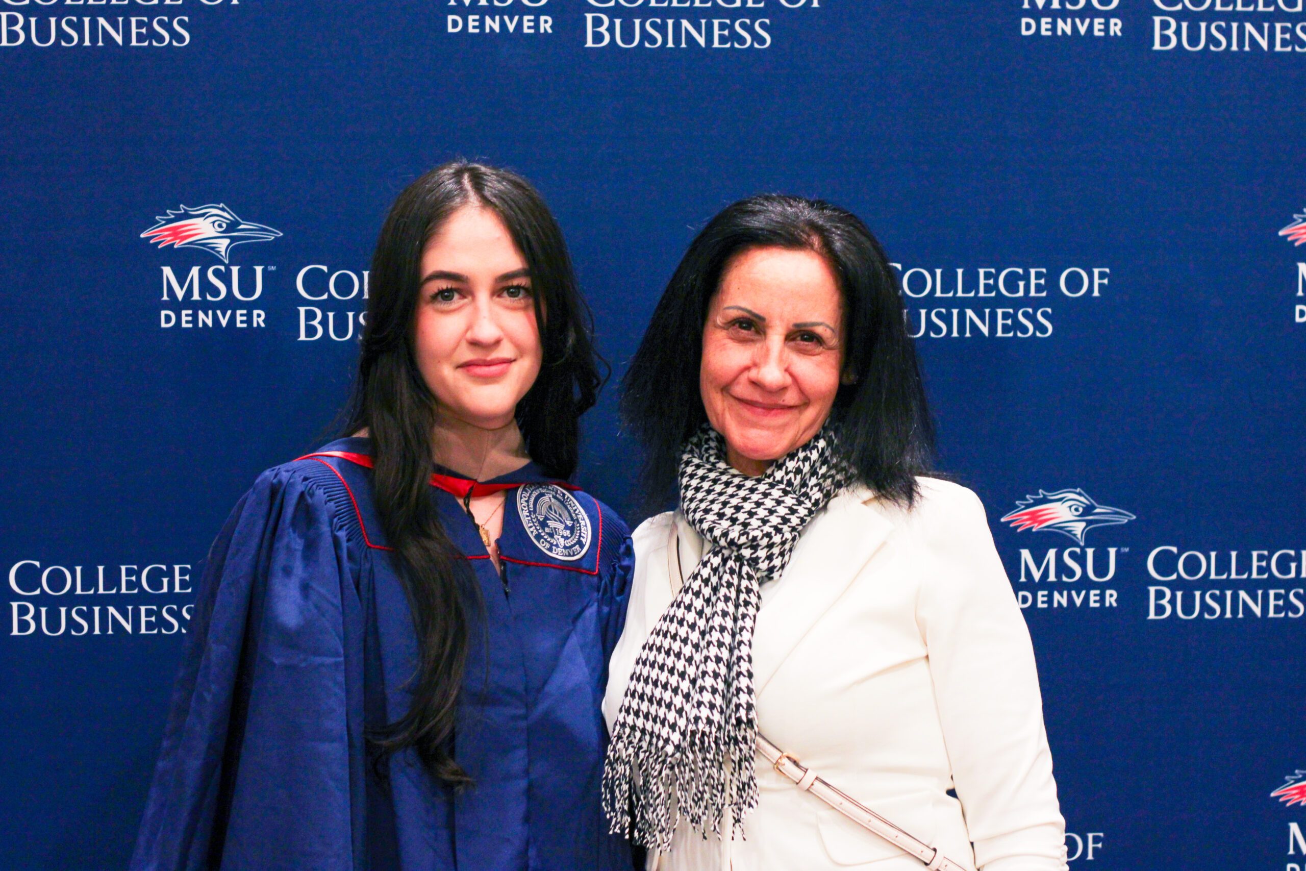 Fall '25 MBa & MPAcc Hooding Celebration - MPAcc grad, Jennifer, and family