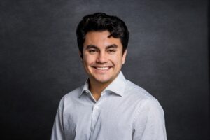 Headshot of Luis Galaviz