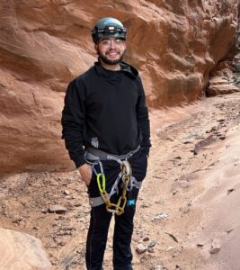 Head shot of Armando Nieto