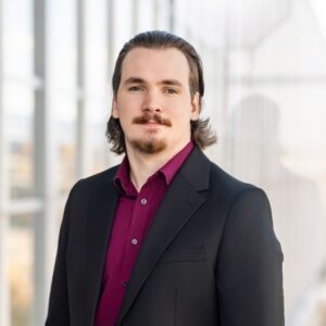 Headshot of Ben Scanlon