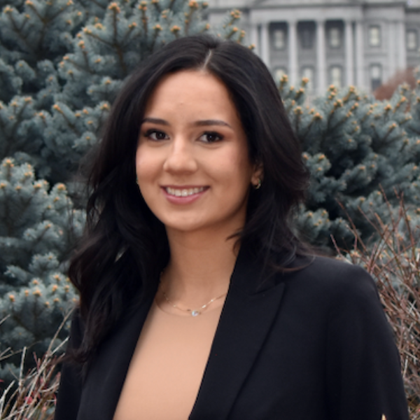Victoria Anali Gomez, Economics Student and Outstanding Student for the College of Business