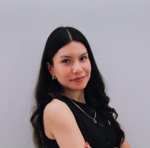 Giovanna Paz headshot