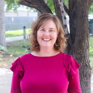 Erin Rogers Headshot